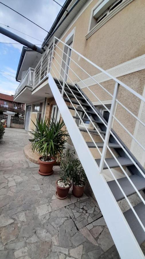 Tija Apartments โอครีด ภายนอก รูปภาพ